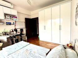 Peakview Estate (D16), Terrace #561371131